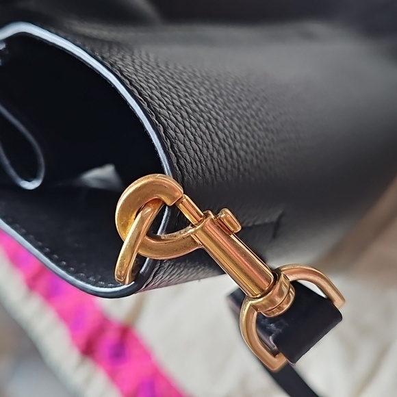 Tory Burch Magraw Dragonfly Black Leather Shoulder Bag - Picture 7 of 13